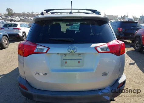 2013 Toyota Rav4 Xle z USA, uszkodzony, nr VIN 2T3RFREV4DW030294